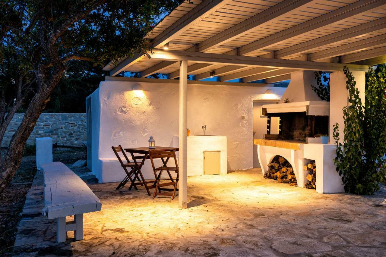 Вілла Ramnos House Parasporos Екстер'єр фото